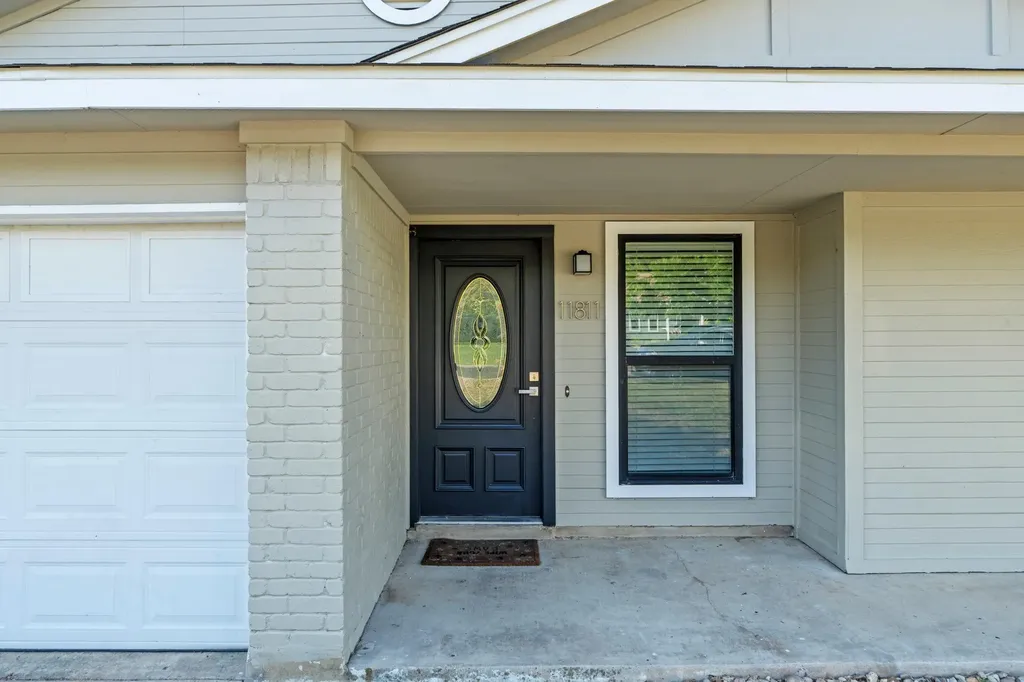 11811 Rotherham Drive Austin TX 78753