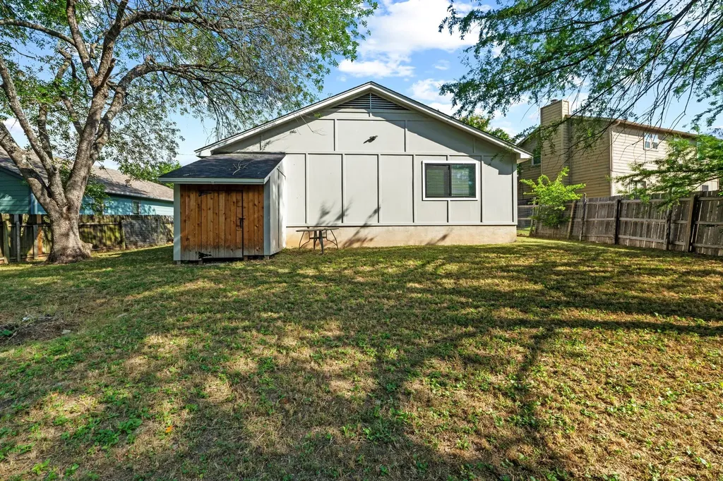 11811 Rotherham Drive Austin TX 78753