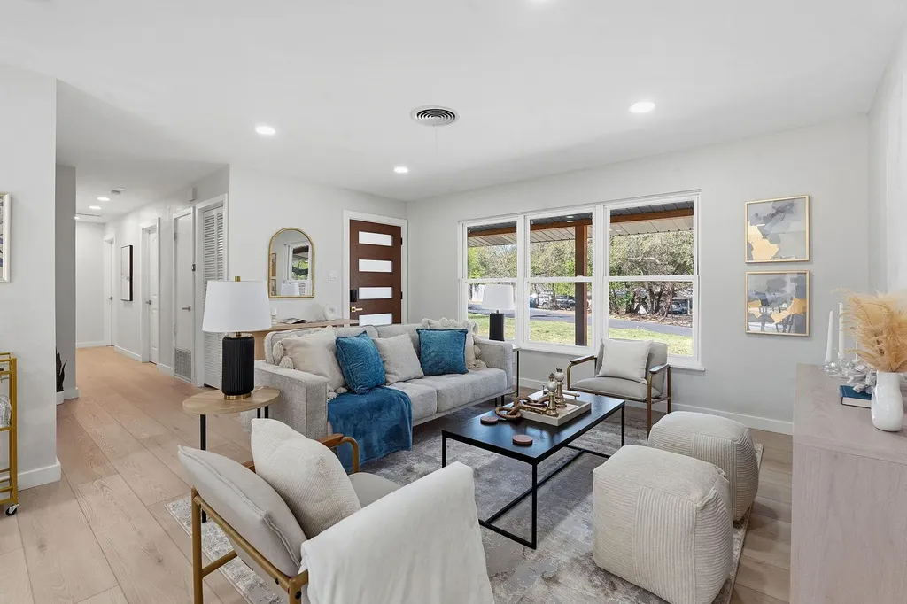 11805 Pollyanna Avenue Austin TX 78753