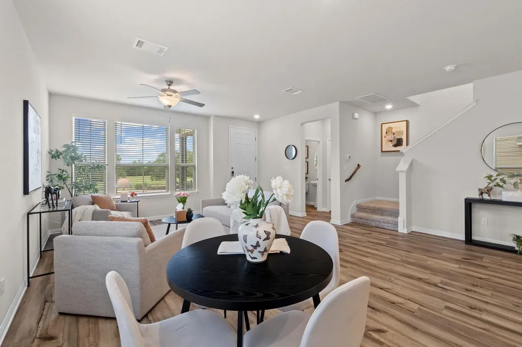 688 Lone Peak Way Dripping Springs TX 78620