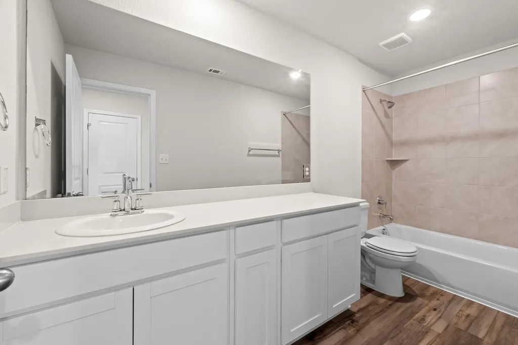 688 Lone Peak Way Dripping Springs TX 78620