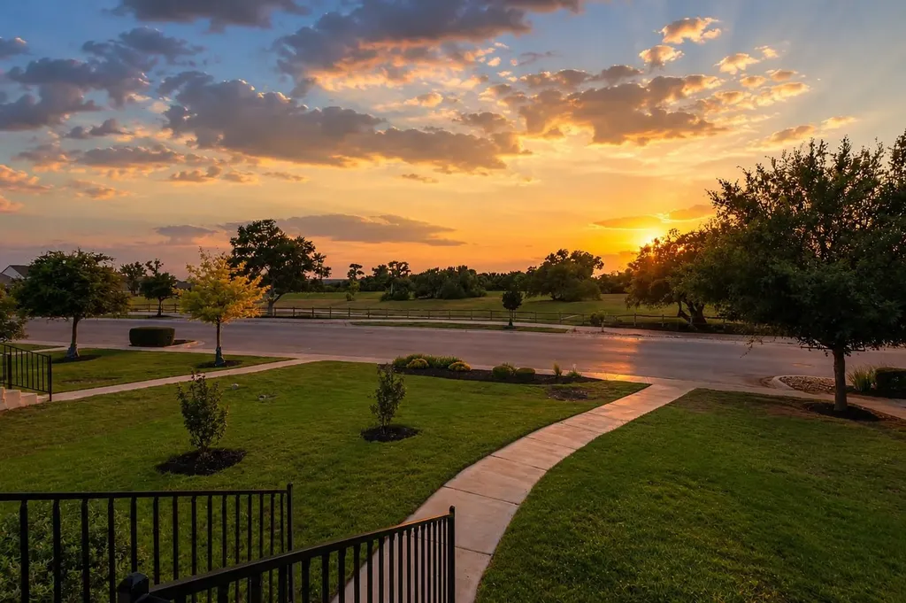 688 Lone Peak Way Dripping Springs TX 78620