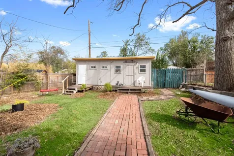 204 La Vista Street Austin TX 78704