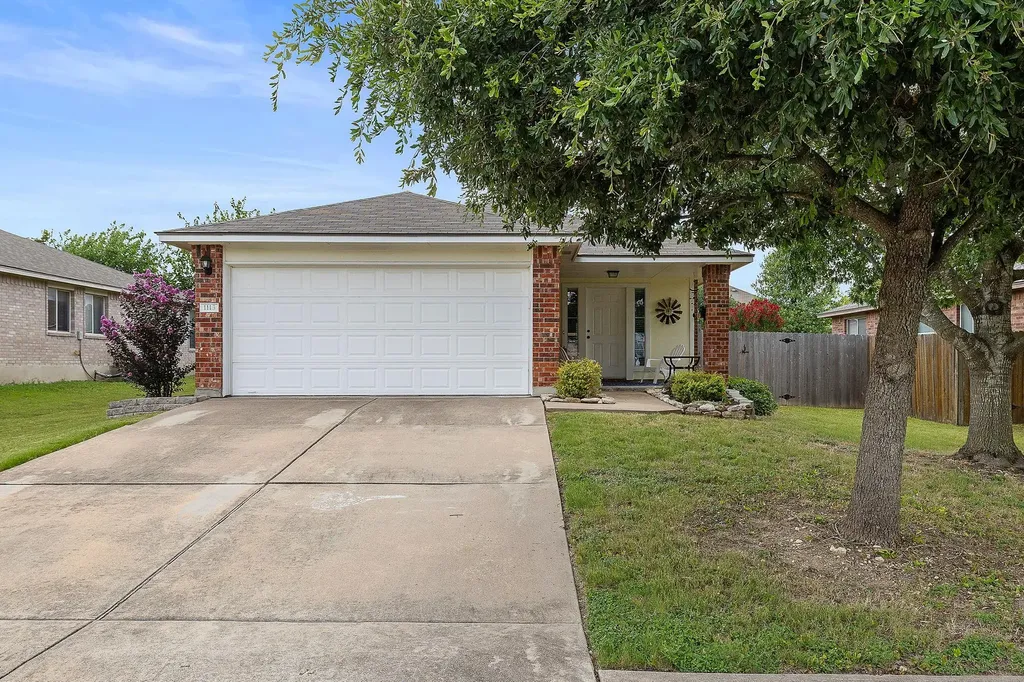 1113 Burgess Drive Leander TX 78641