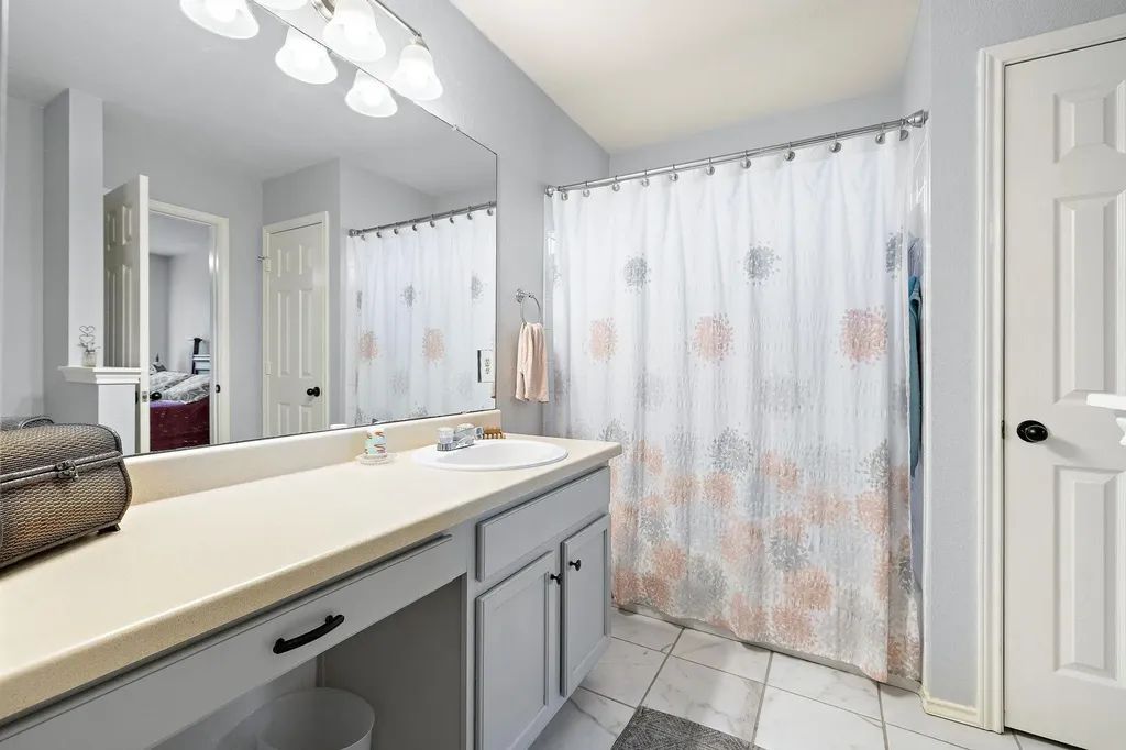 1113 Burgess Drive Leander TX 78641