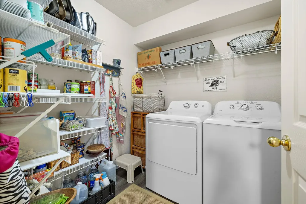 1113 Burgess Drive Leander TX 78641