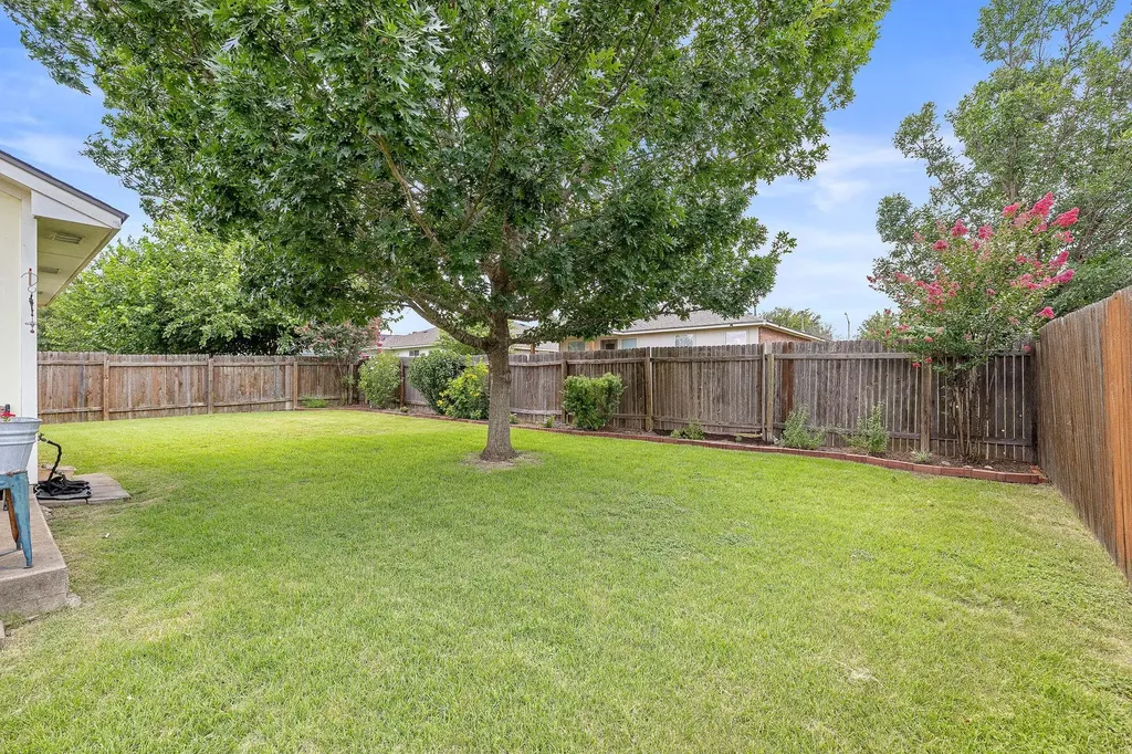 1113 Burgess Drive Leander TX 78641