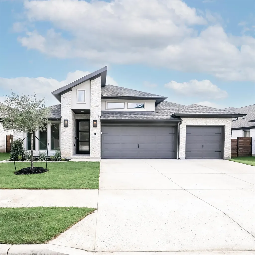 238 Melody Road Lockhart TX 78644