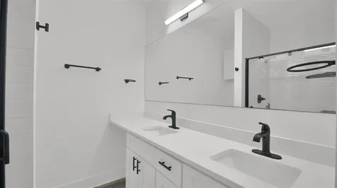21200 Portsmouth Cove Lago Vista TX 78645