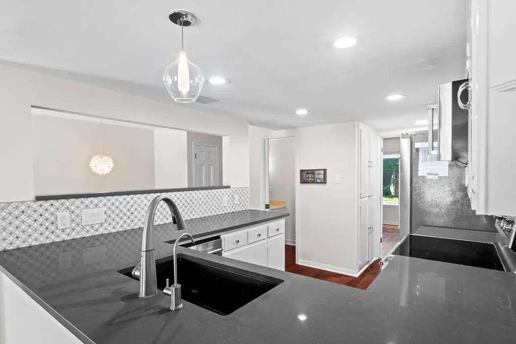 3966 Far West Boulevard Austin TX 78731