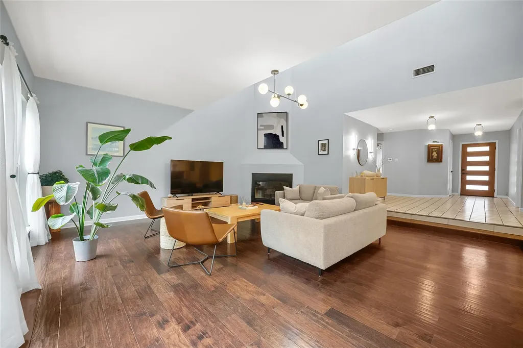 10511 Tweedsmuir Drive Austin TX 78750