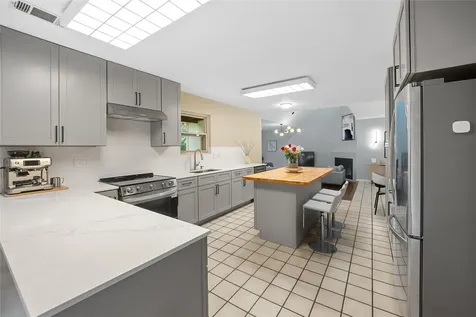 10511 Tweedsmuir Drive Austin TX 78750