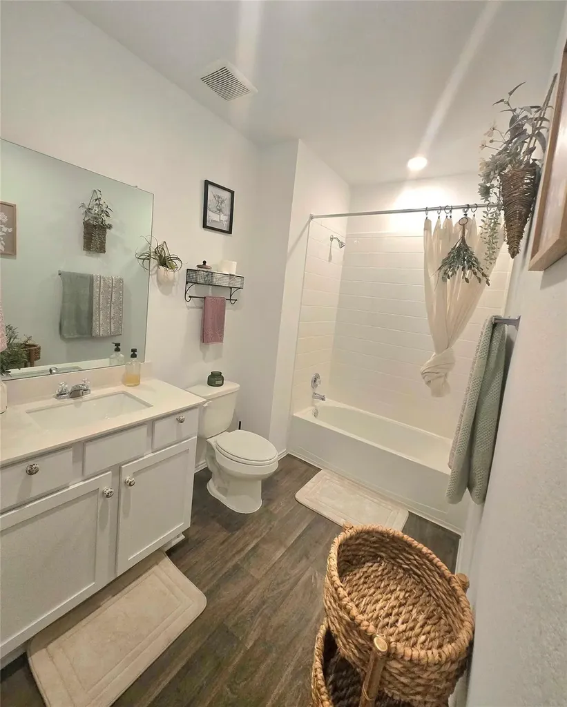 12419 Silversmith Lane Buda TX 78610