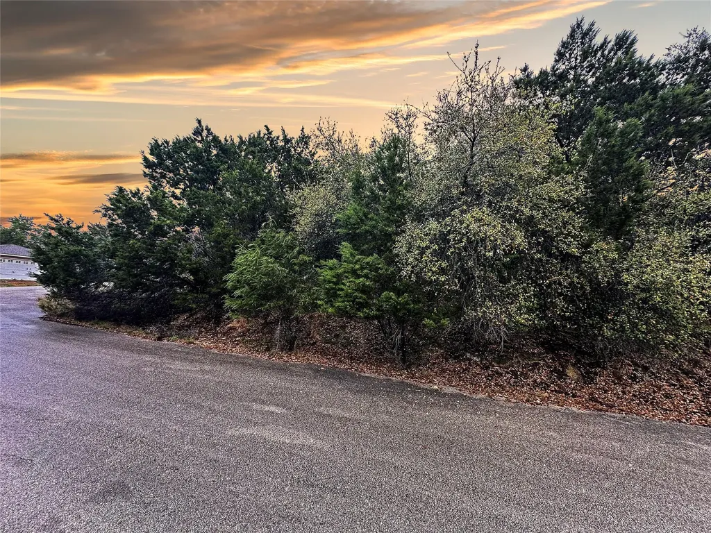 2907 Ticonderoga Cove Lago Vista TX 78645