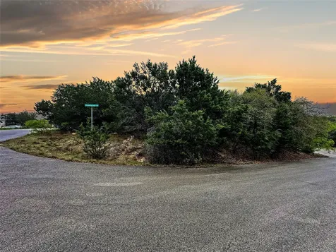 2907 Ticonderoga Cove Lago Vista TX 78645