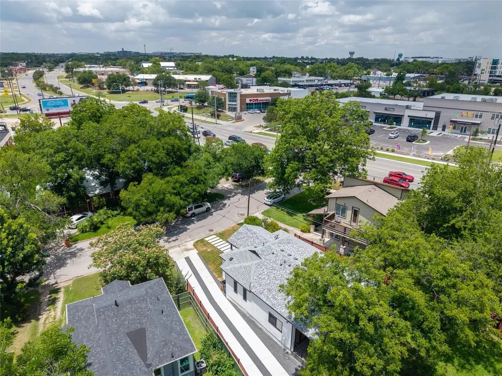 2945 Moss Street Austin TX 78722