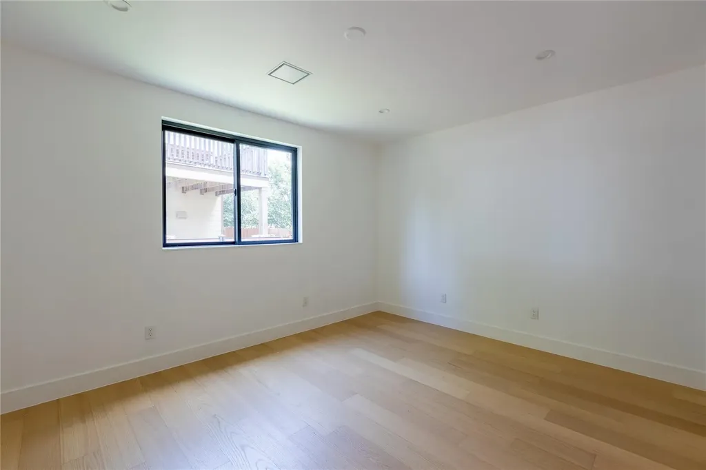 2945 Moss Street Austin TX 78722
