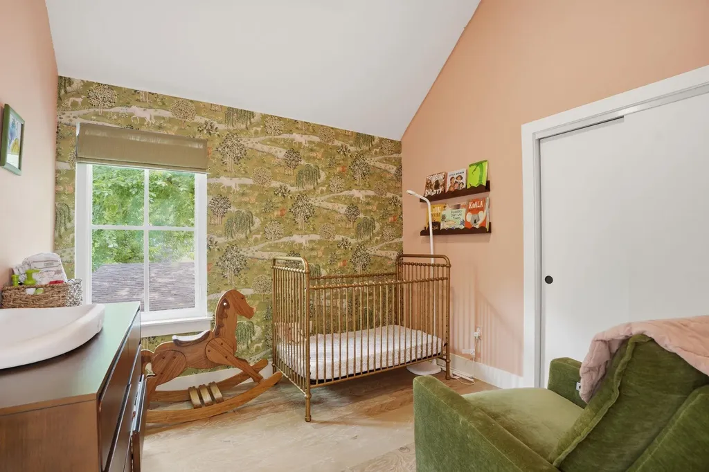 4609 Sara Drive Austin TX 78721
