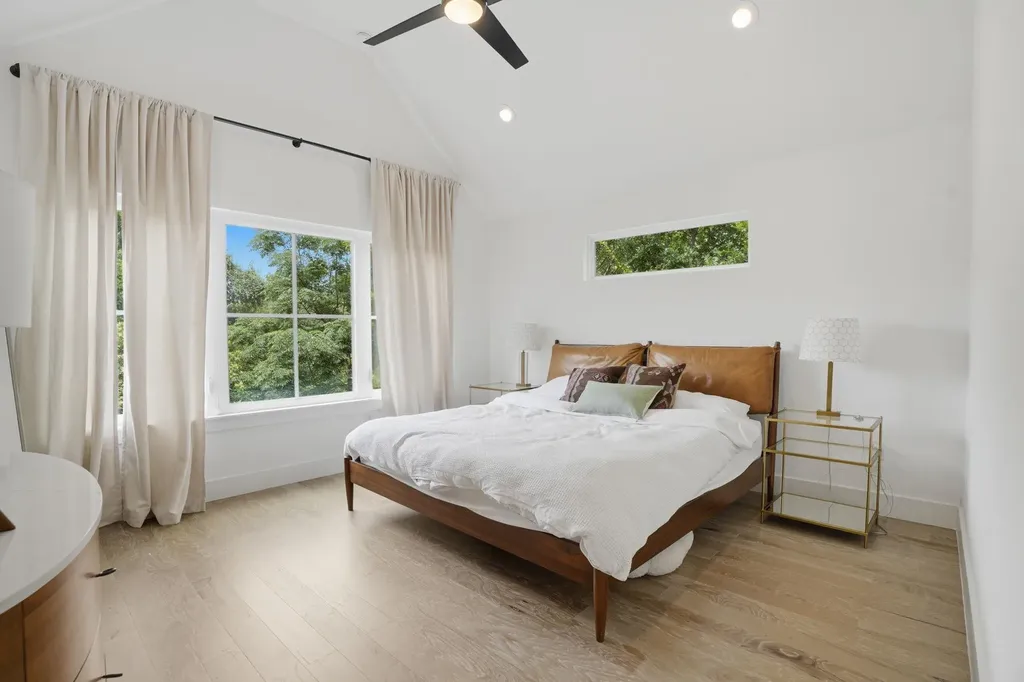 4609 Sara Drive Austin TX 78721