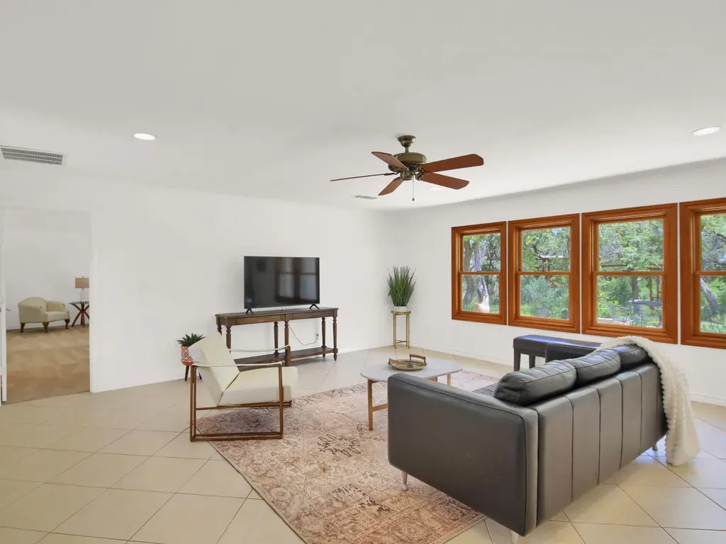 12901 Shoshoni Trail Austin TX 78737