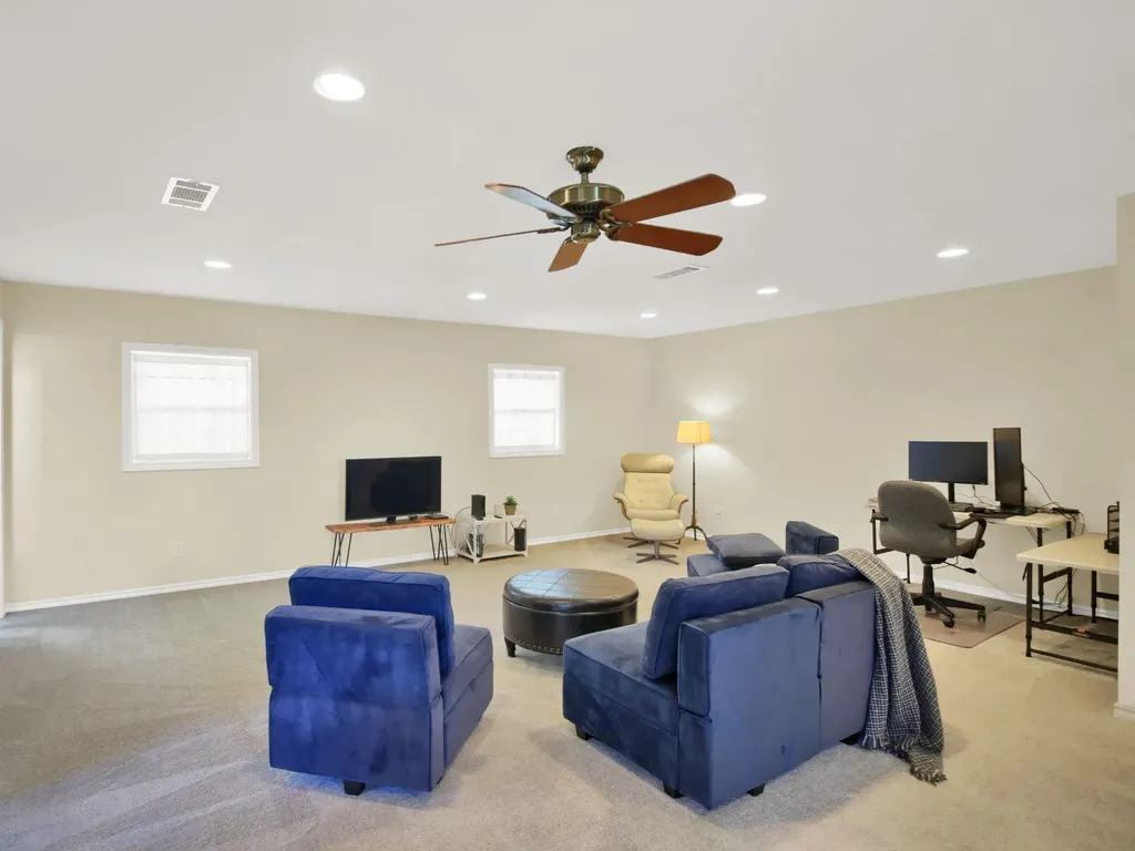 12901 Shoshoni Trail Austin TX 78737