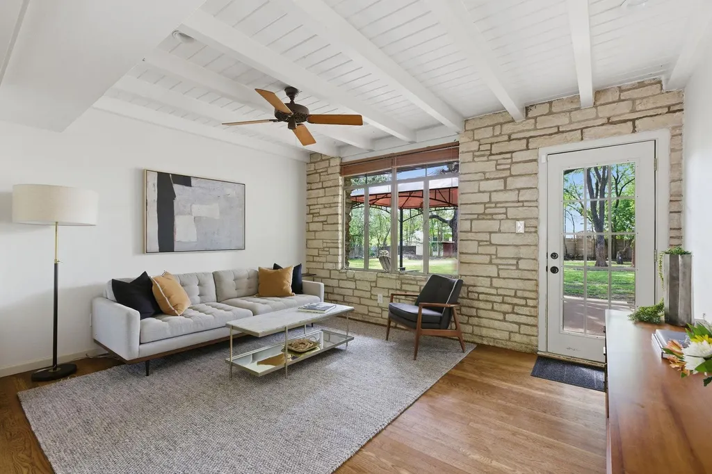 2003 Rabb Road Austin TX 78704