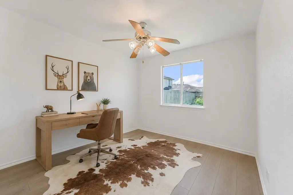 17817 Majestic Elm Lane Elgin TX 78621