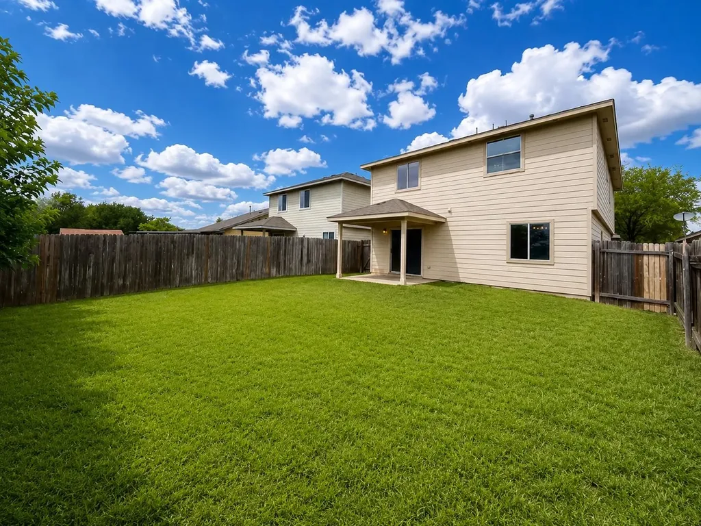 17817 Majestic Elm Lane Elgin TX 78621