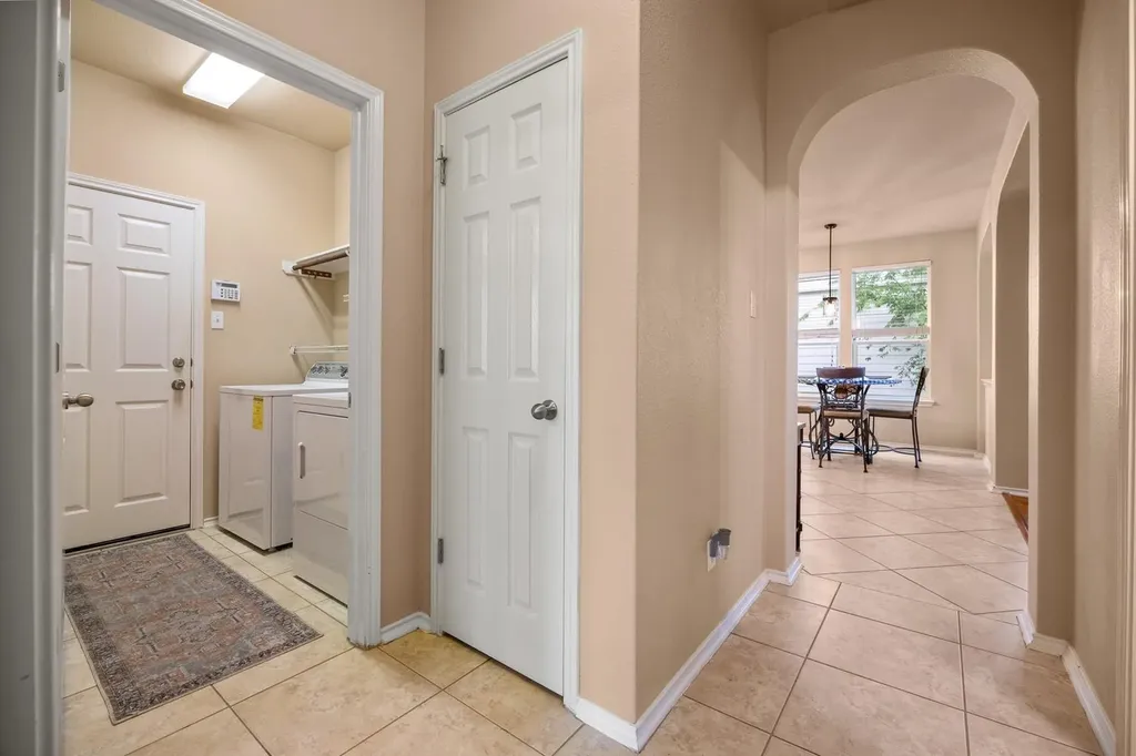 208 Birch Drive Kyle TX 78640