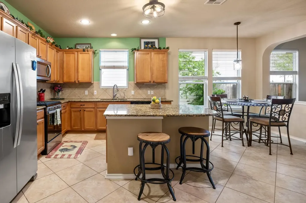 208 Birch Drive Kyle TX 78640