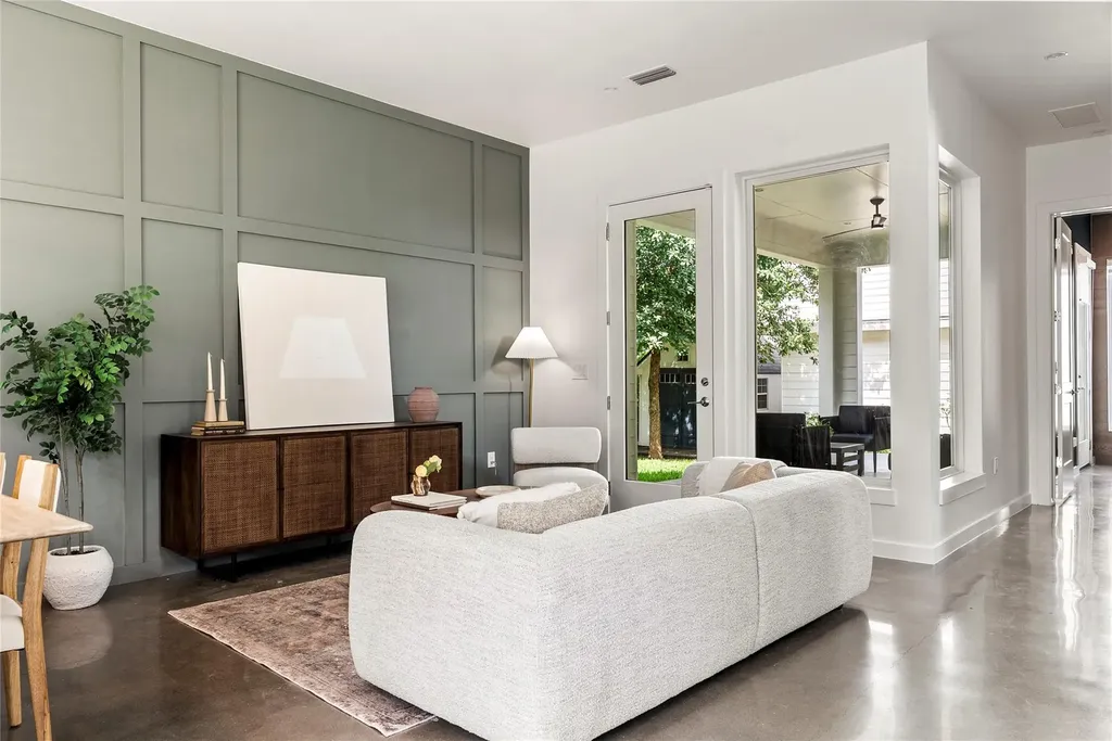 4604 Banister Lane Austin TX 78745