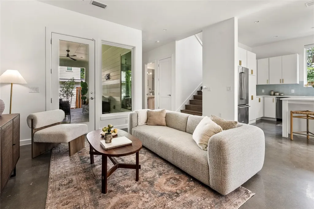 4604 Banister Lane Austin TX 78745