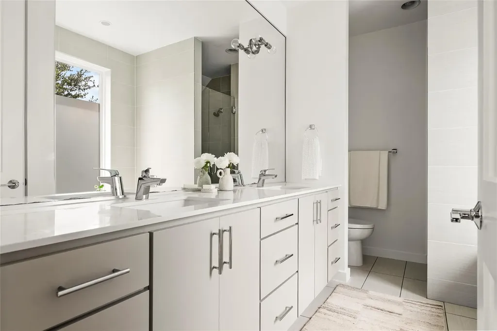 4604 Banister Lane Austin TX 78745