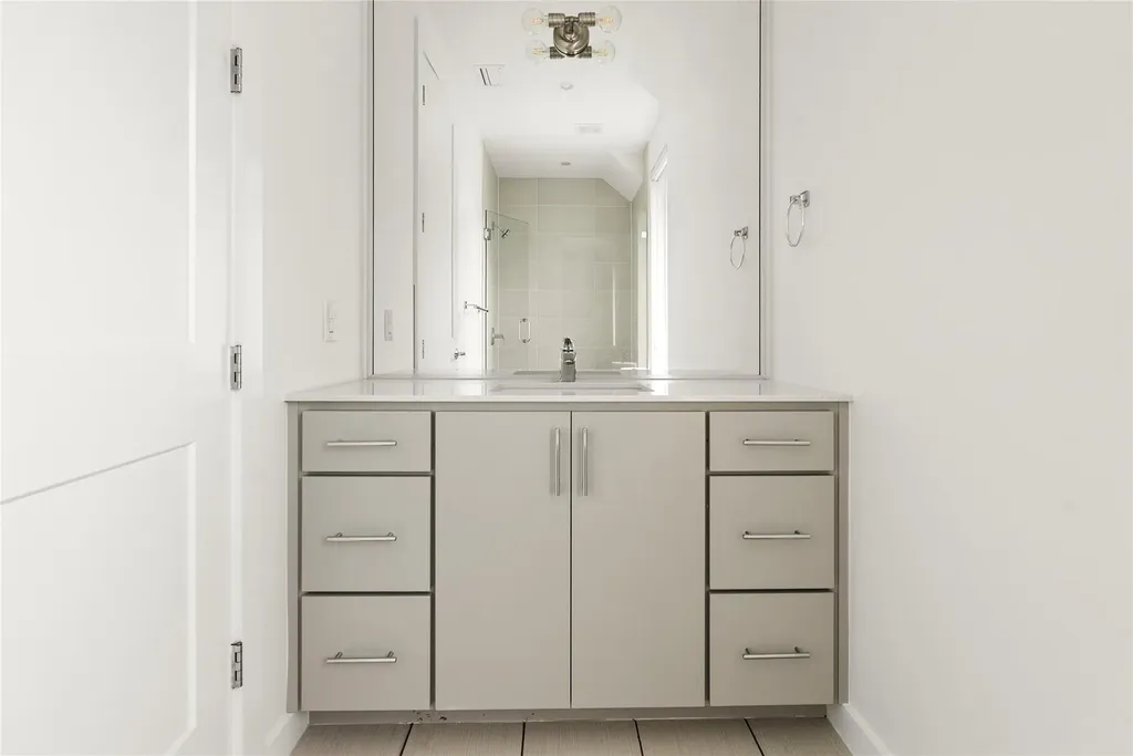 4604 Banister Lane Austin TX 78745