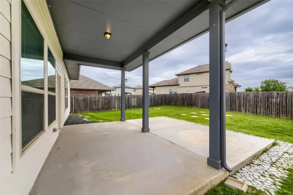 421 La Joya Pass Leander TX 78641