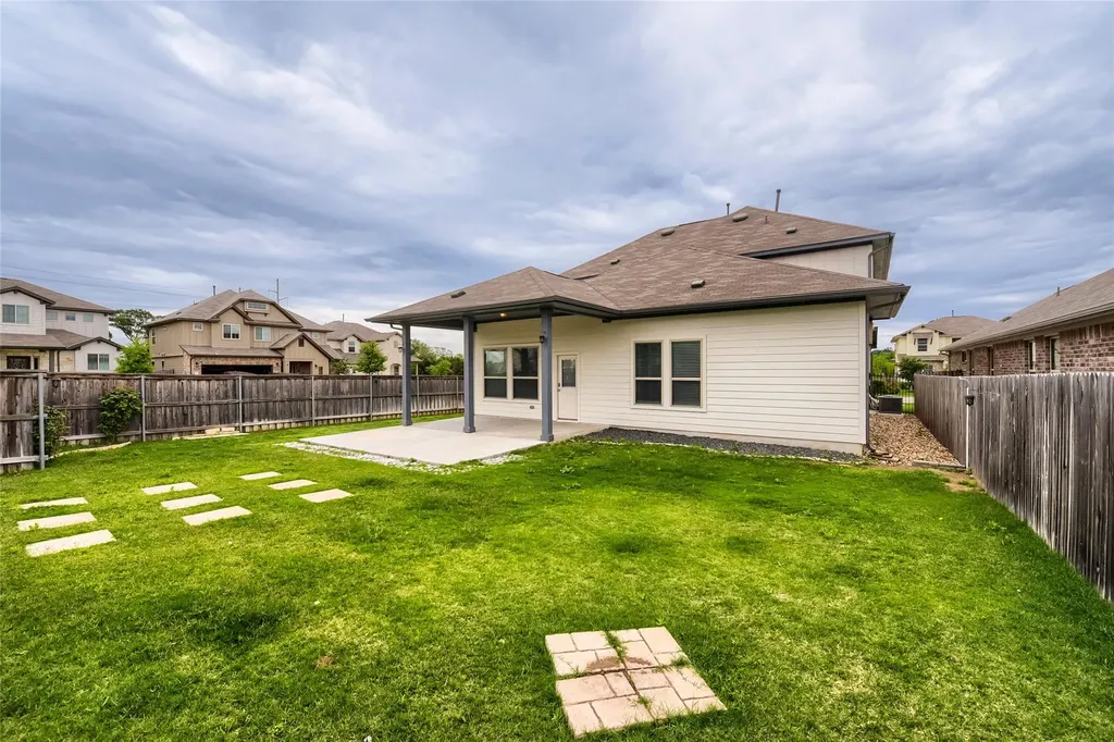 421 La Joya Pass Leander TX 78641