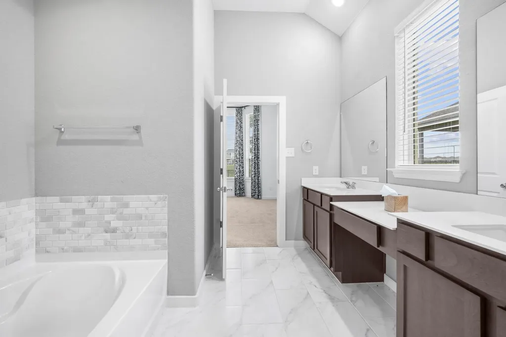 5724 Toscana Trace Round Rock TX 78665