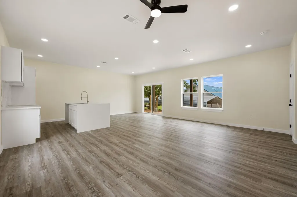 4103 Mountain View Drive Kingsland TX 78639