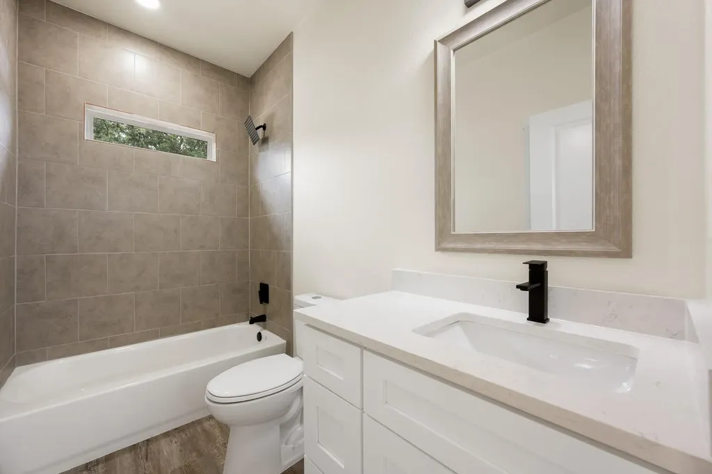 4103 Mountain View Drive Kingsland TX 78639