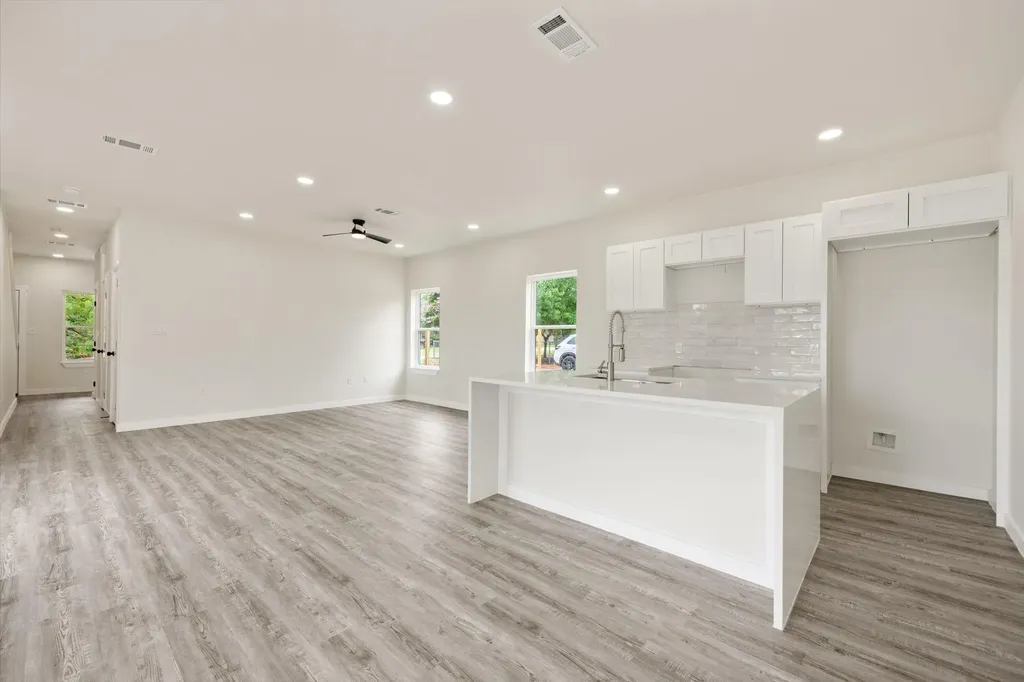 4103 Mountain View Drive Kingsland TX 78639