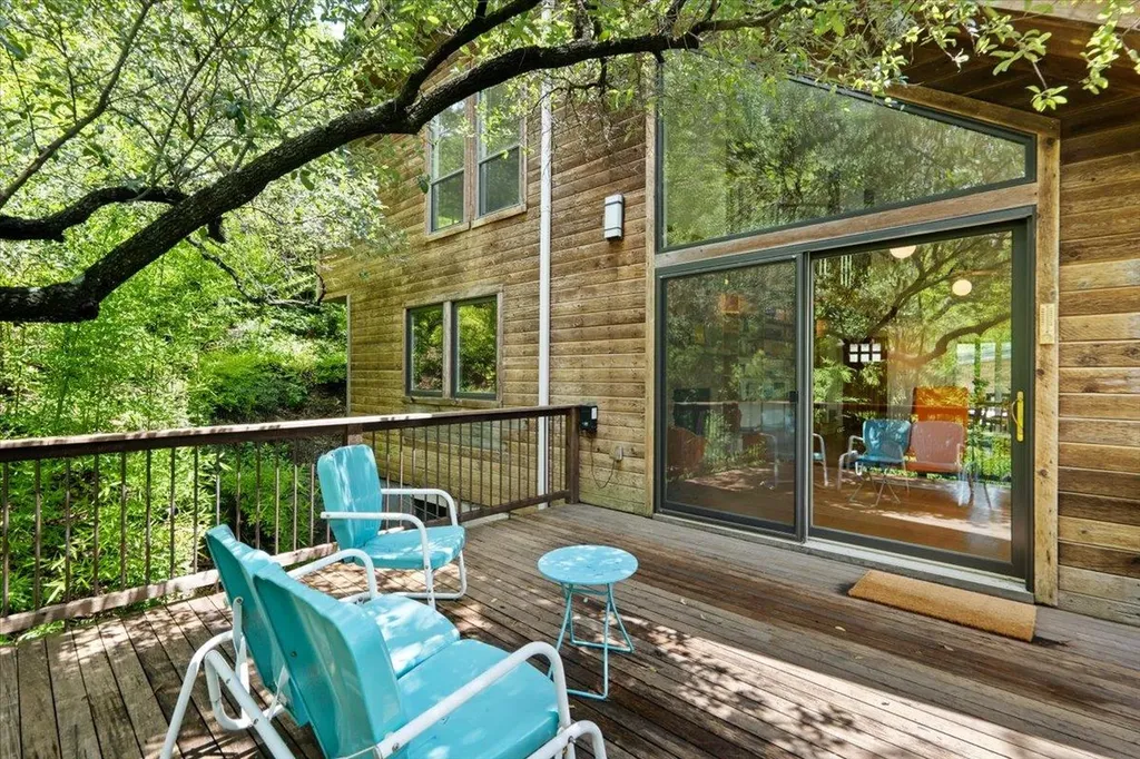 1313 Alameda Drive Austin TX 78704