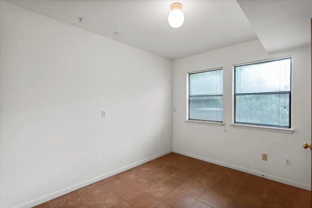 1313 Alameda Drive Austin TX 78704