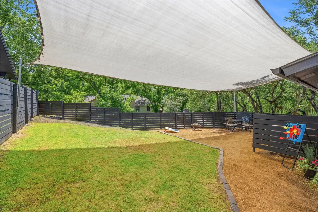 8312 Adirondack Trail Austin TX 78759
