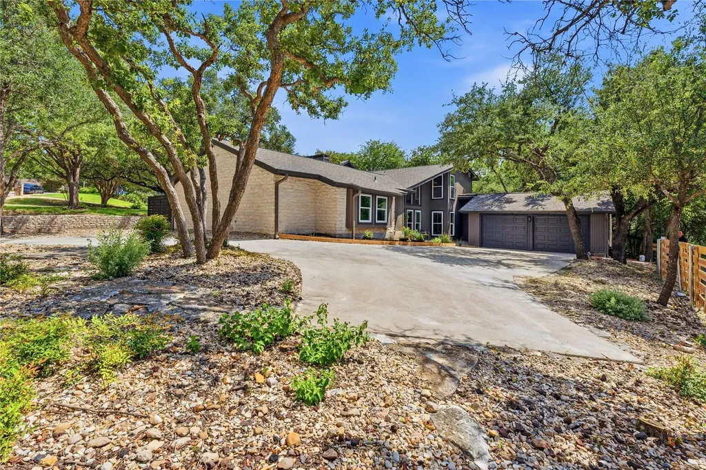 8312 Adirondack Trail Austin TX 78759