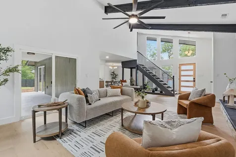 8312 Adirondack Trail Austin TX 78759