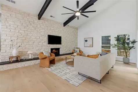 8312 Adirondack Trail Austin TX 78759
