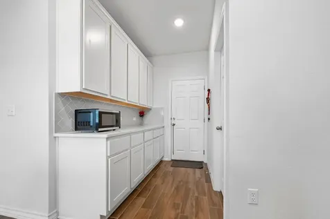 6605 Folsom Avenue Pflugerville TX 78660