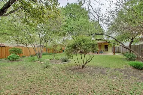1910 W Saint Johns Avenue Austin TX 78757