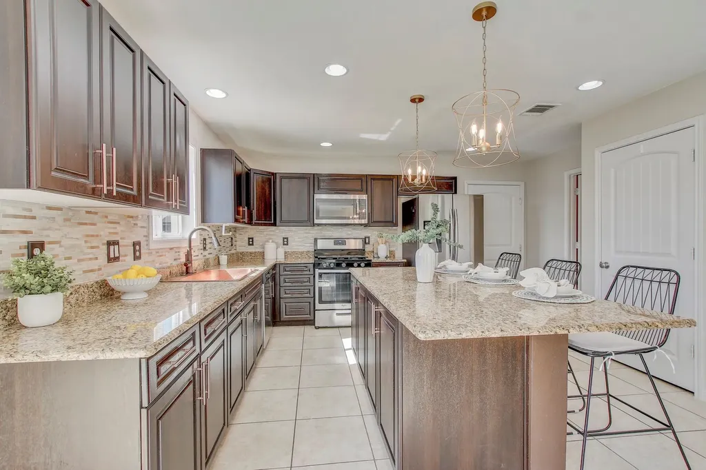11116 Mickelson Drive Austin TX 78747