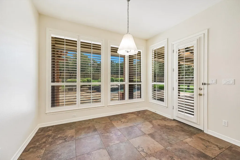 560 Aspen Drive Austin TX 78737